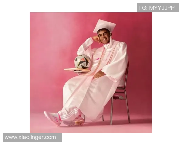 粉色足球服的时尚魅力与运动表现完美结合的全新体验